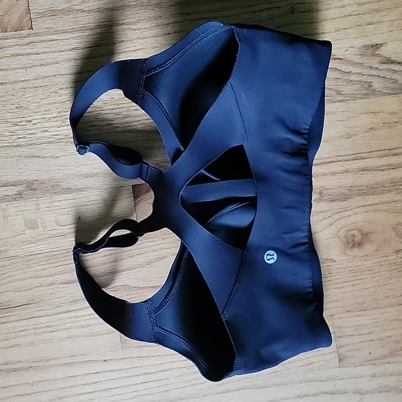 Lululemon Take Power Bra - 34DD Black - Picture 4 of 7